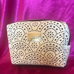 Renuar Cream Laser-Cut Women's cosmetics Bag